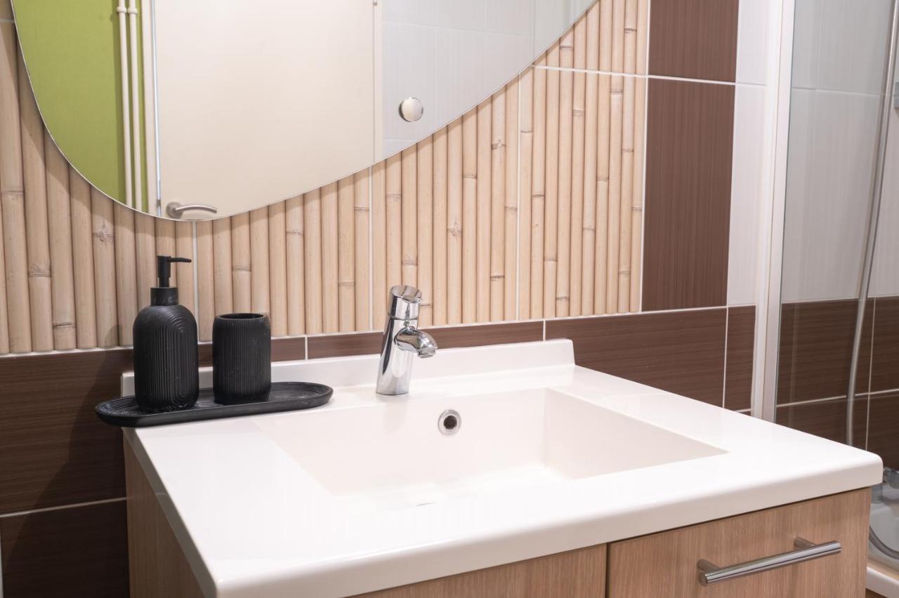 Superbe Appartement Avenue De Champagne + Parking Еперне Екстериор снимка