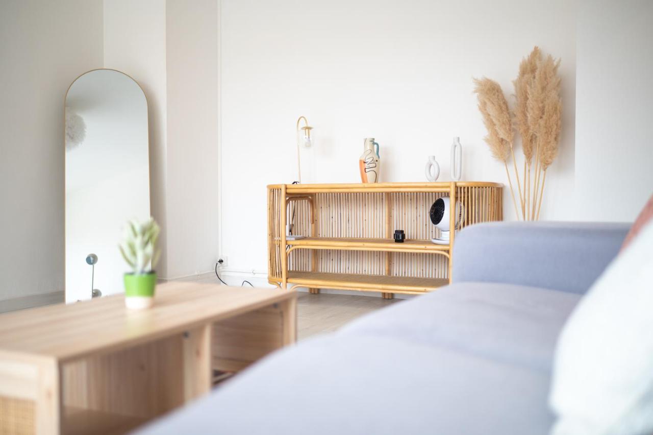 Superbe Appartement Avenue De Champagne + Parking Еперне Екстериор снимка