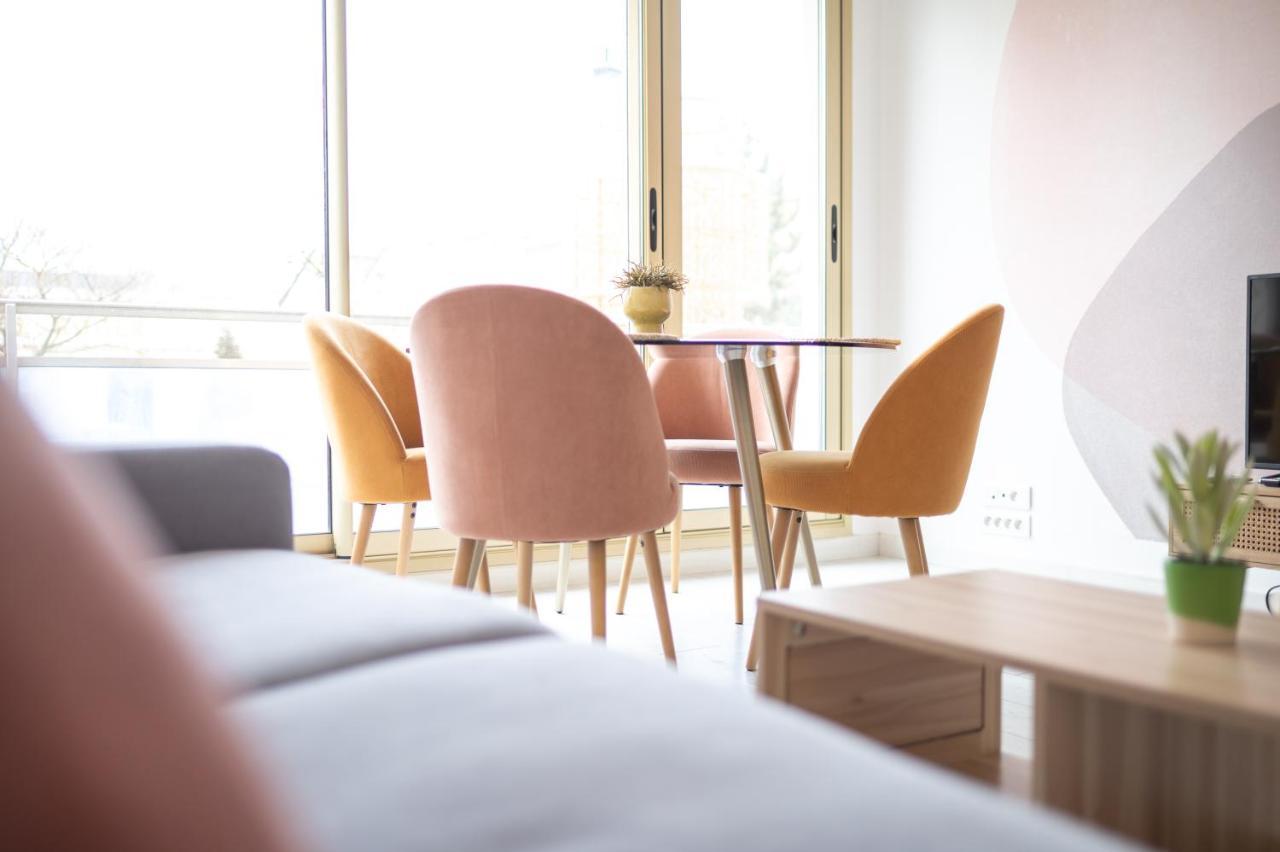 Superbe Appartement Avenue De Champagne + Parking Еперне Екстериор снимка